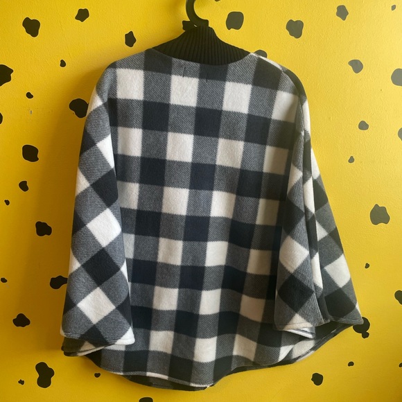 La Moda Womens Plaid Poncho Cape Size XL Y2K Cozy Academia Aesthetic Streetwear - Picture 3 of 7